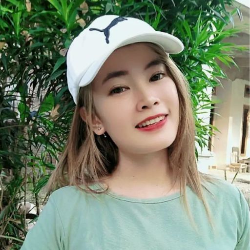 Giám đốc điều hành của 6FF11